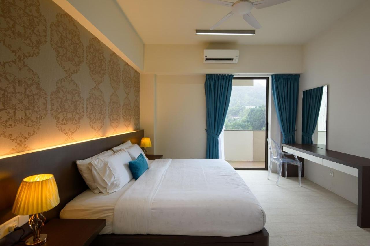 By The Sea Beach Front Apartment Batu Feringgi Bagian luar foto
