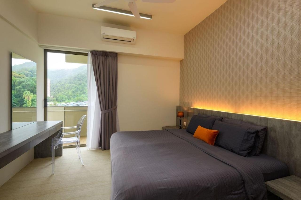 By The Sea Beach Front Apartment Batu Feringgi Bagian luar foto