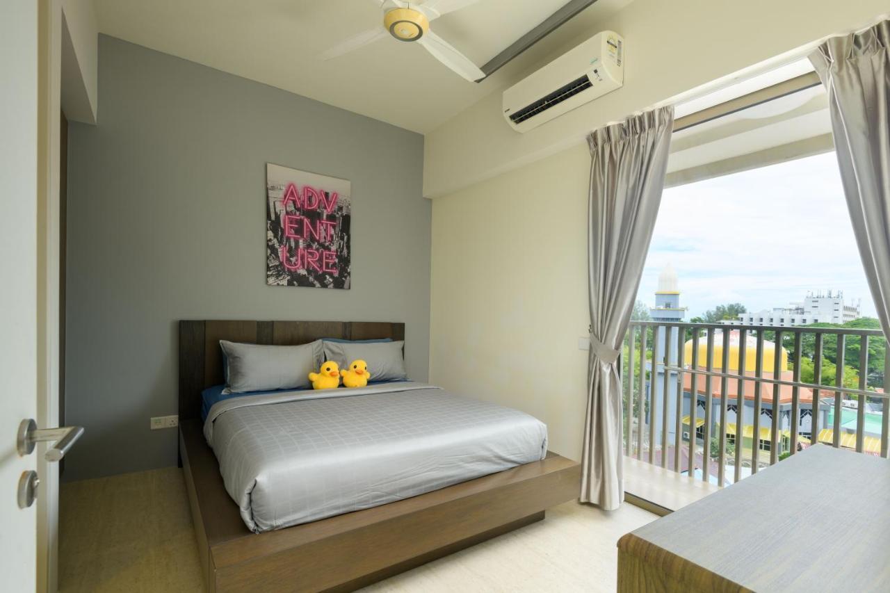By The Sea Beach Front Apartment Batu Feringgi Bagian luar foto
