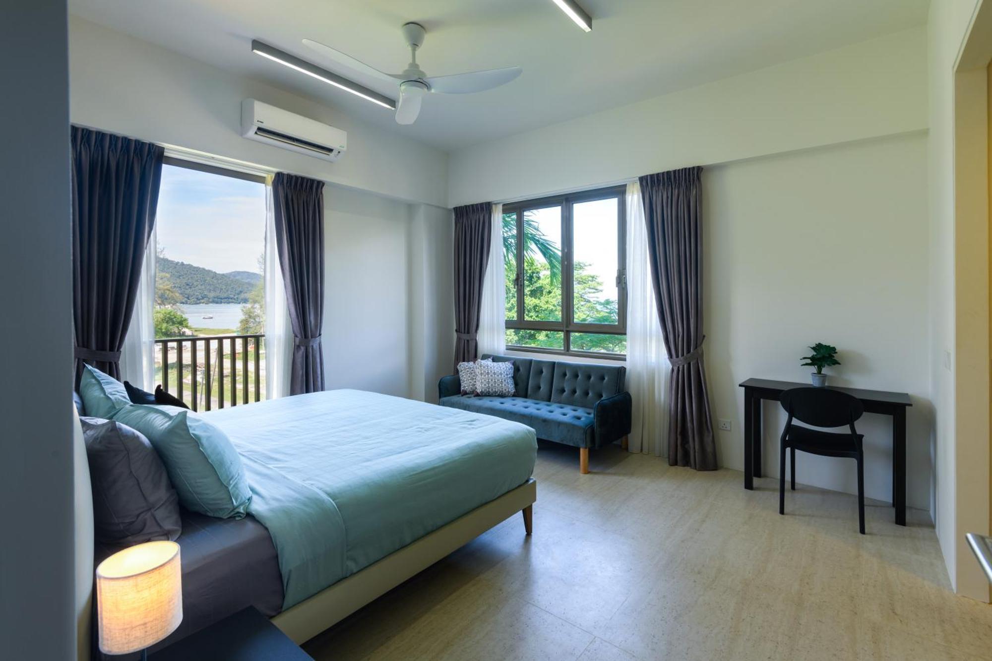 By The Sea Beach Front Apartment Batu Feringgi Bagian luar foto