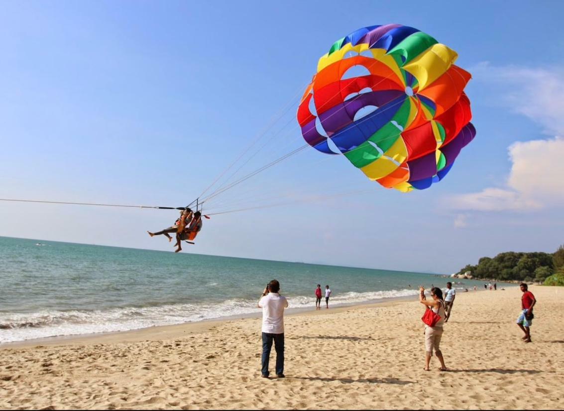 By The Sea Beach Front Apartment Batu Feringgi Bagian luar foto