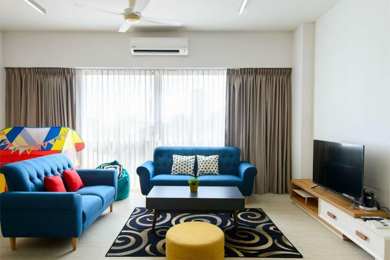 By The Sea Beach Front Apartment Batu Feringgi Bagian luar foto